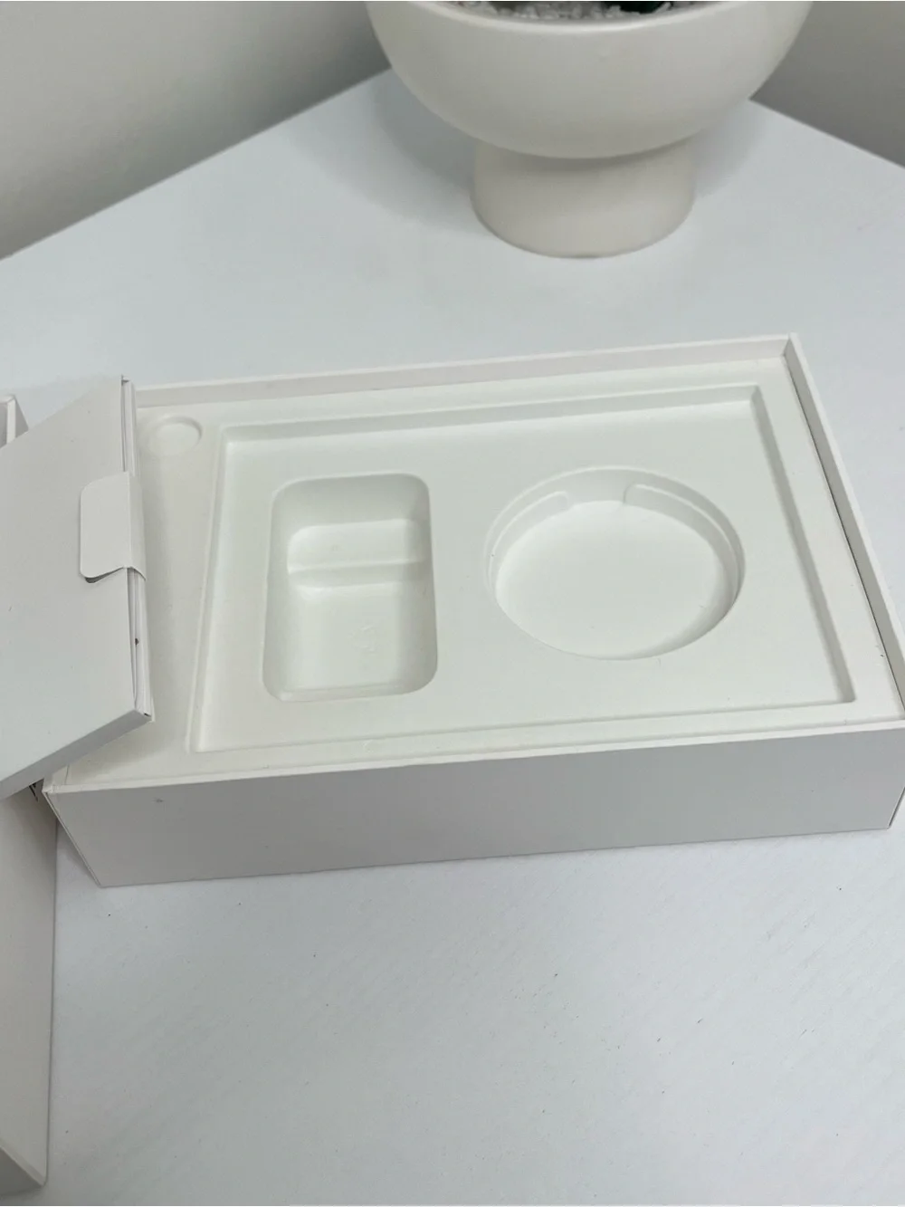 Apple iPad Mini Box